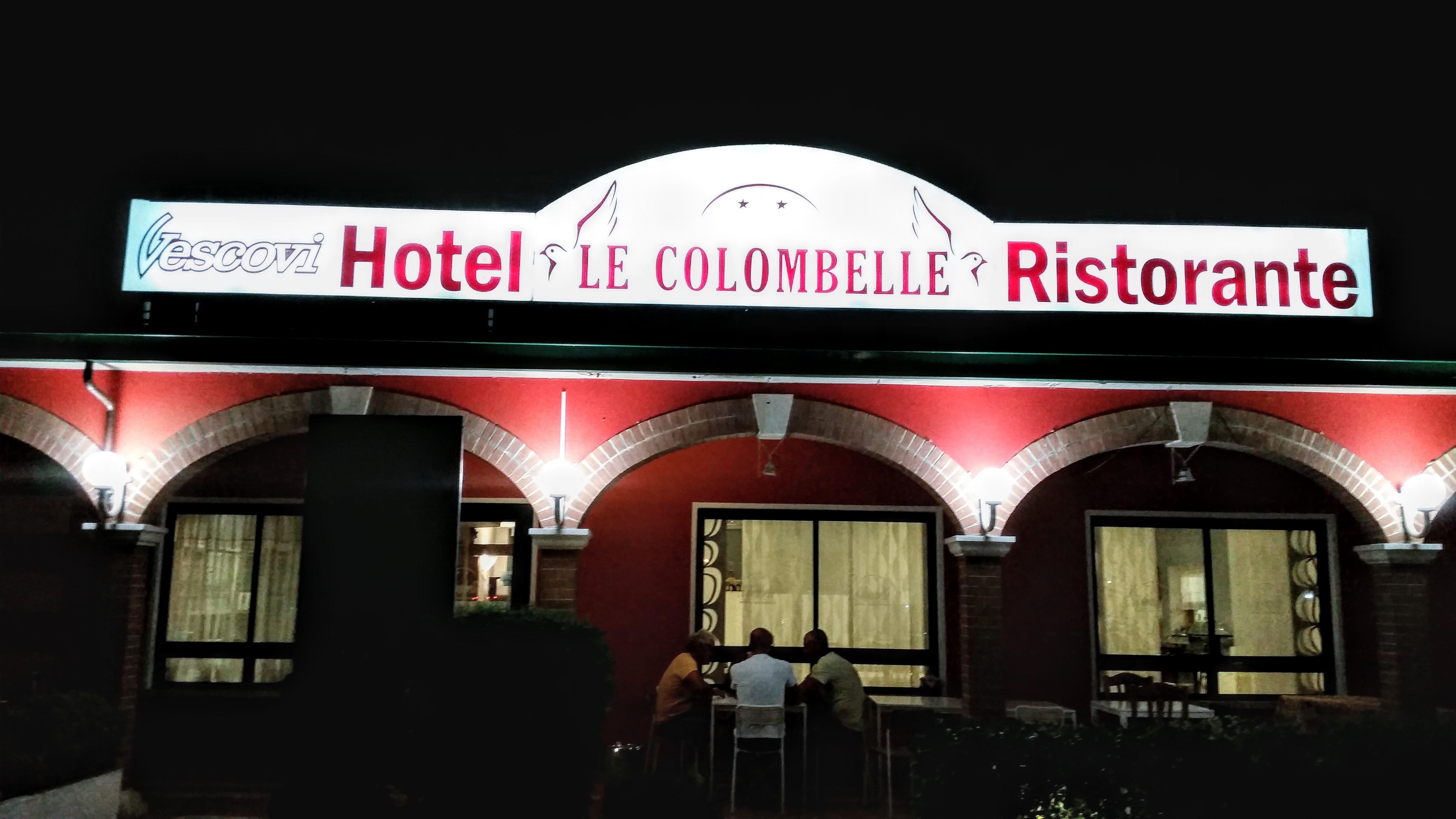 Le Colombelle Hotel SantʼAngelo Eksteriør billede